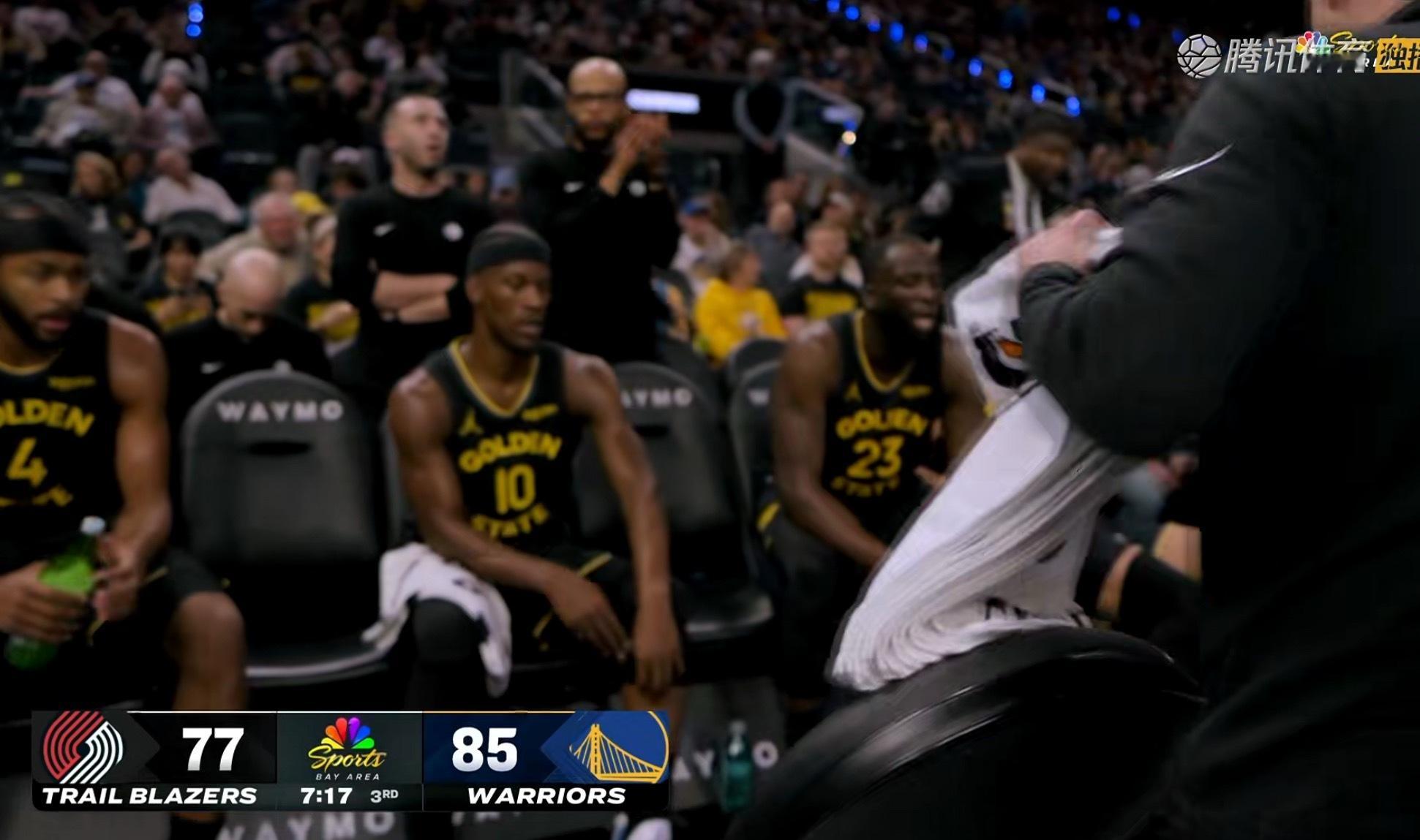 一看勇士85-77开拓者，格兰特不太准，投篮6-0，三分3-0
