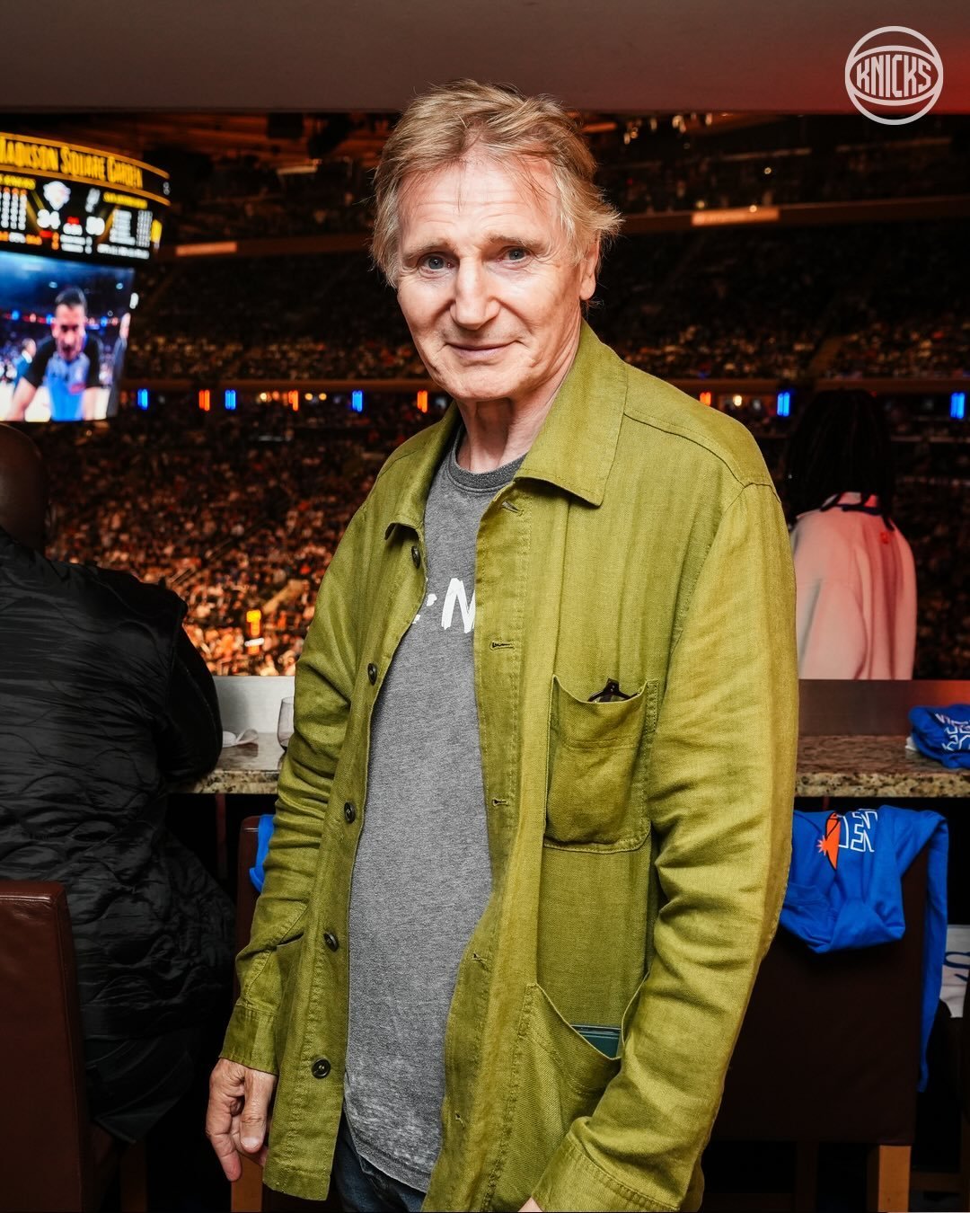 总决赛第四场场边的明星阵容，你能认出他们中的几个？nba总决赛
