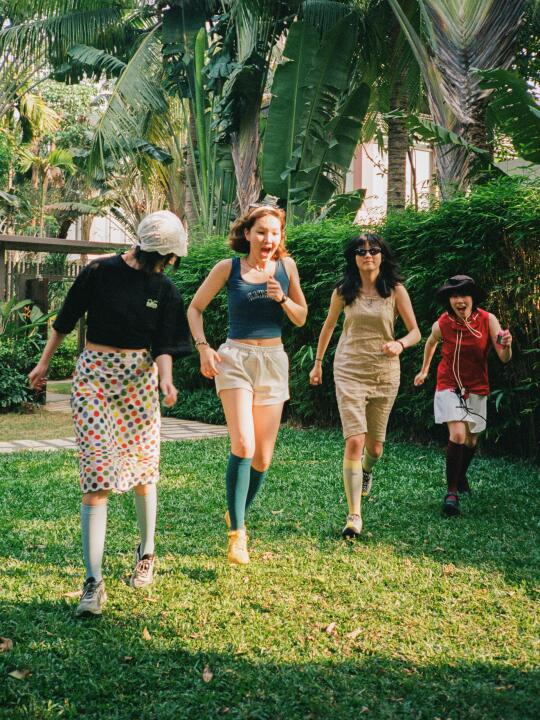 胶片｜拍了拍我生命力旺盛的同事们