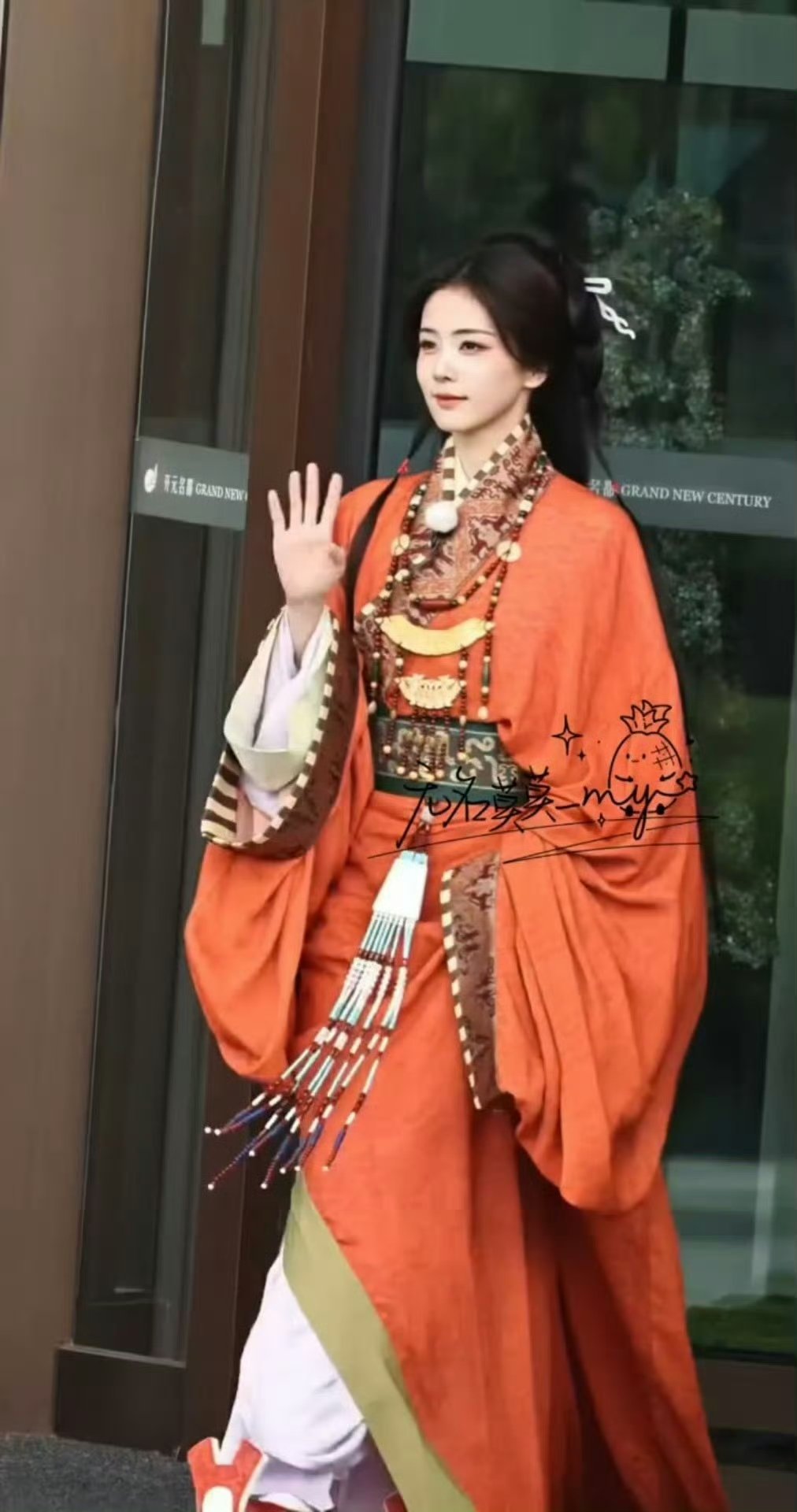 白鹿战国袍定妆照好好看，温婉大气的白梦妍！ 