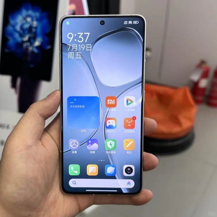 Redmi K70至尊版刚一发布就上手体验了下，发现真的不能听别人评价...