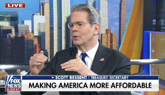 美国财政部长贝森特11月12日晚确认，在即将宣布关税减免措施后，咖啡价格将会下降