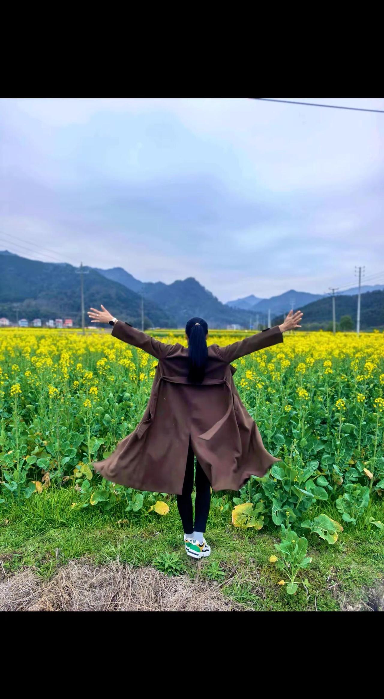 如果有人跟你说我的坏话，你全信就对了，然后离我远一点。