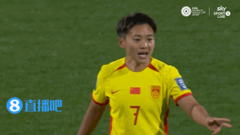 中国女足换人！！#王霜上场# ！！#中国女足vs丹麦队##女足世界杯# ​​​