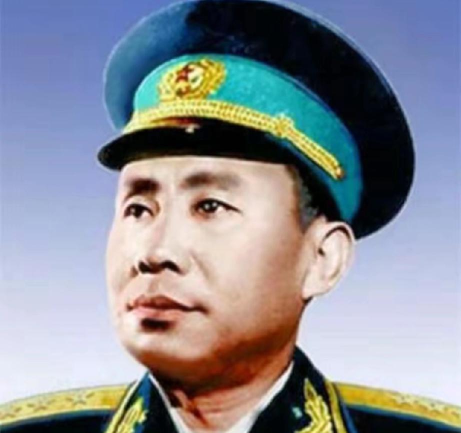 1947年四野师长迎娶老战友遗孀 新婚夜承诺视继子女如己出
 
1947年
，四