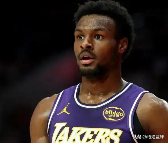 布朗尼获盛赞

湖人137-130步行者，赛后湖人主帅雷迪克接受采访时谈到布朗尼