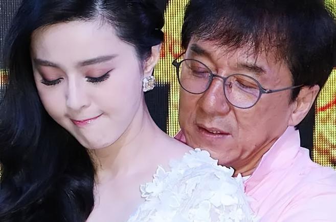 陪玩陪睡还只是冰山一角，明星们曝出的圈中内幕，一个比一个离谱

娱乐圈这地方，远