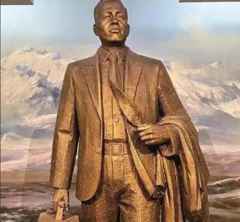1937年，他活埋数千名红军战俘，谁也没想到，12年后幸存者之一竟在祁连山的风雪