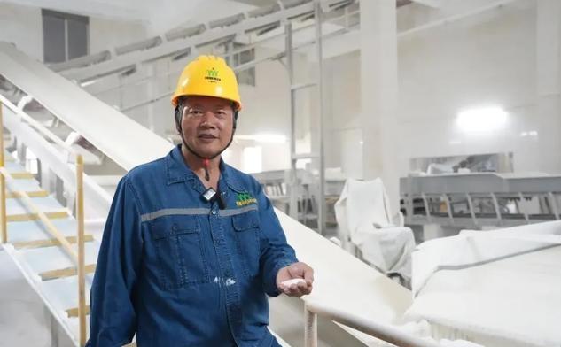 都是搞企业的，差别咋就这么大呢？！

一个企业走私国家战略物资，完了和没事人一样