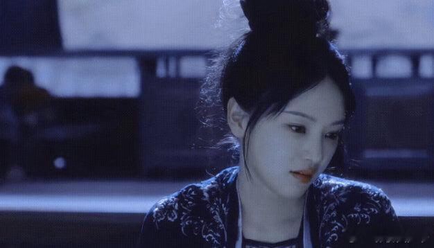 #黄灿灿三搭想和杨紫演亲人#黄灿灿被问到如果三搭想和杨紫演什么样的关系，她说比较