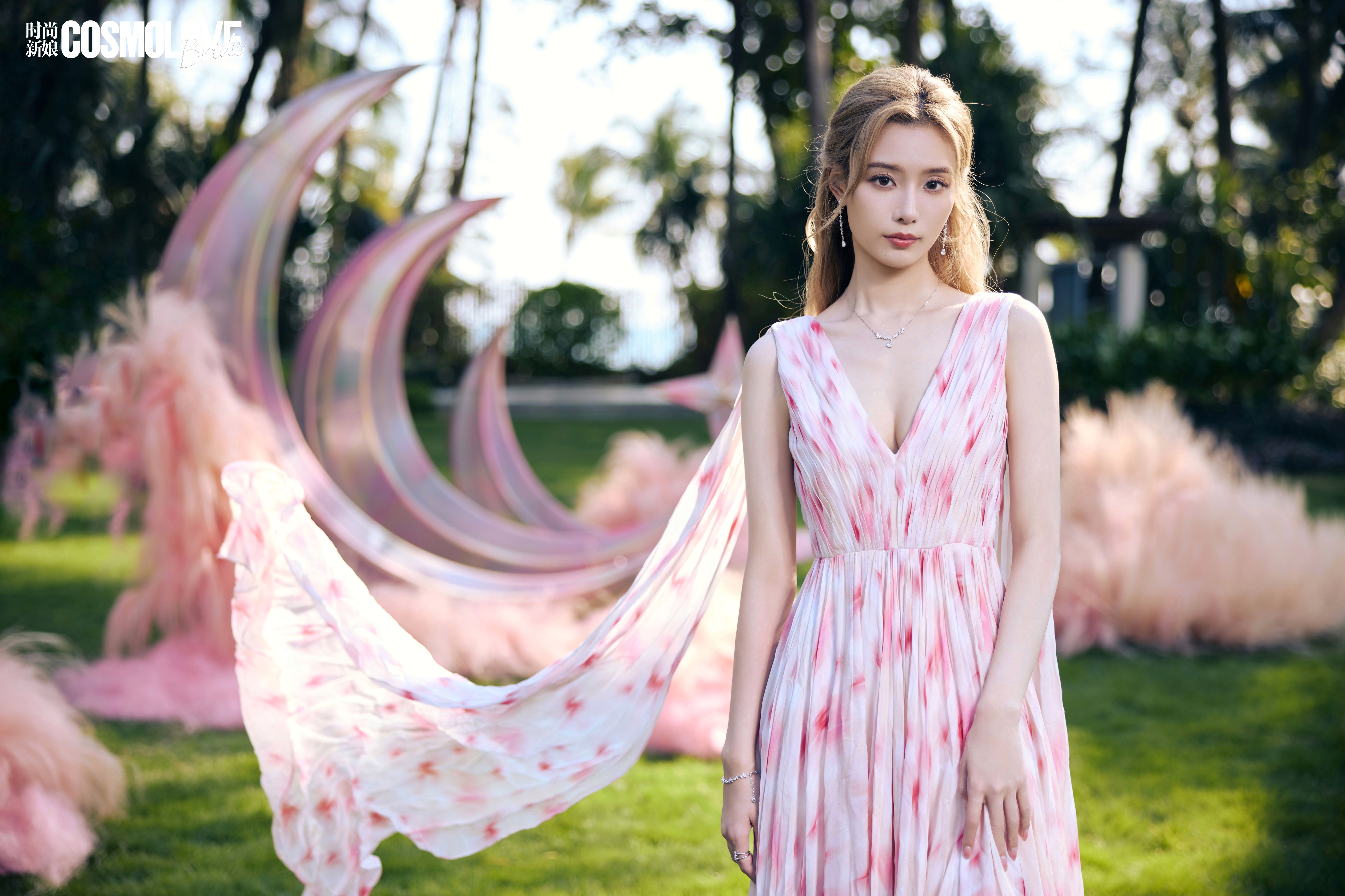 徐艺洋开年首封  徐艺洋情人节封面