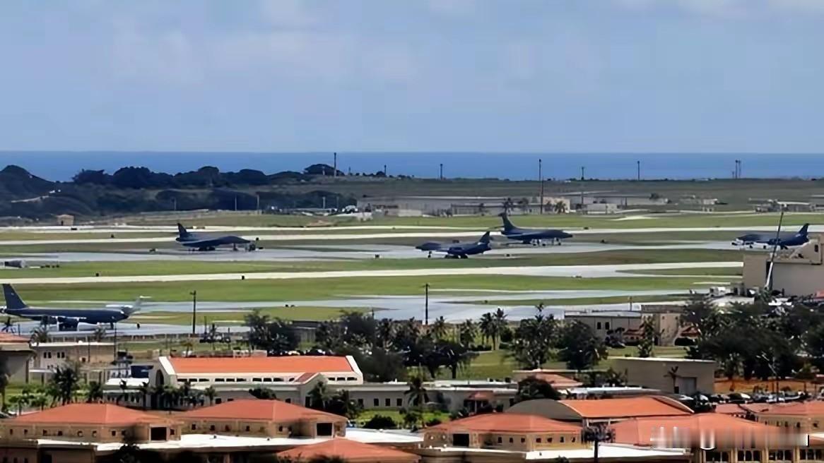 中国运-20运输机新
动态
订阅
解放军借鉴美军战术在西沙永
兴岛实验运-20等