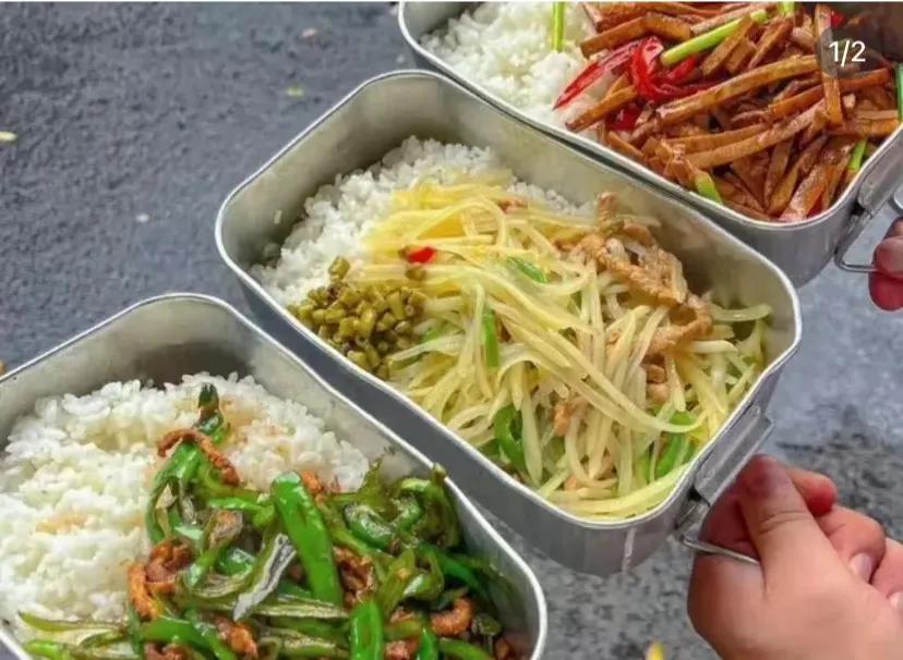 图一月入3000元，图二月入30000元，你想过那种生活?广州生活