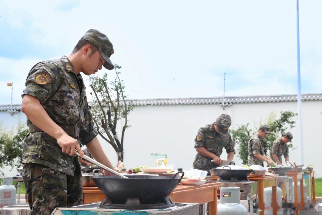 三川金盾烽火问鼎计划热点观点  趁青春，去战斗！直击河南武警警士选晋考核现场八月