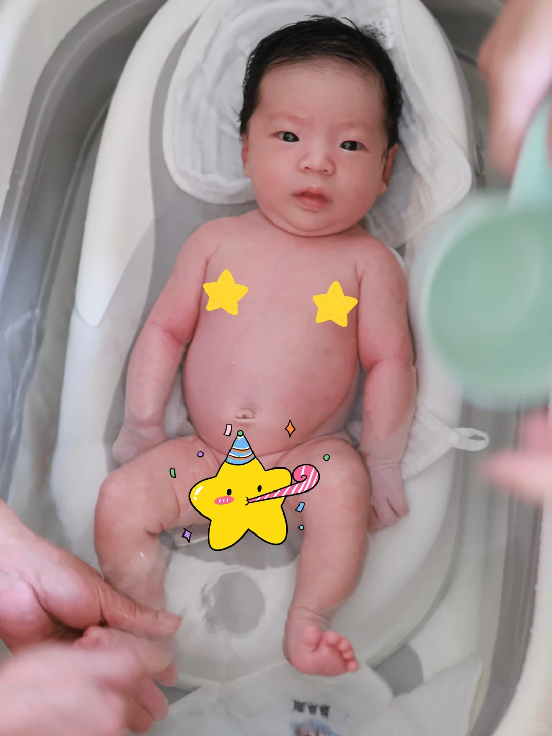 月子里的宝宝👶谁不想rua一口啊🤣
