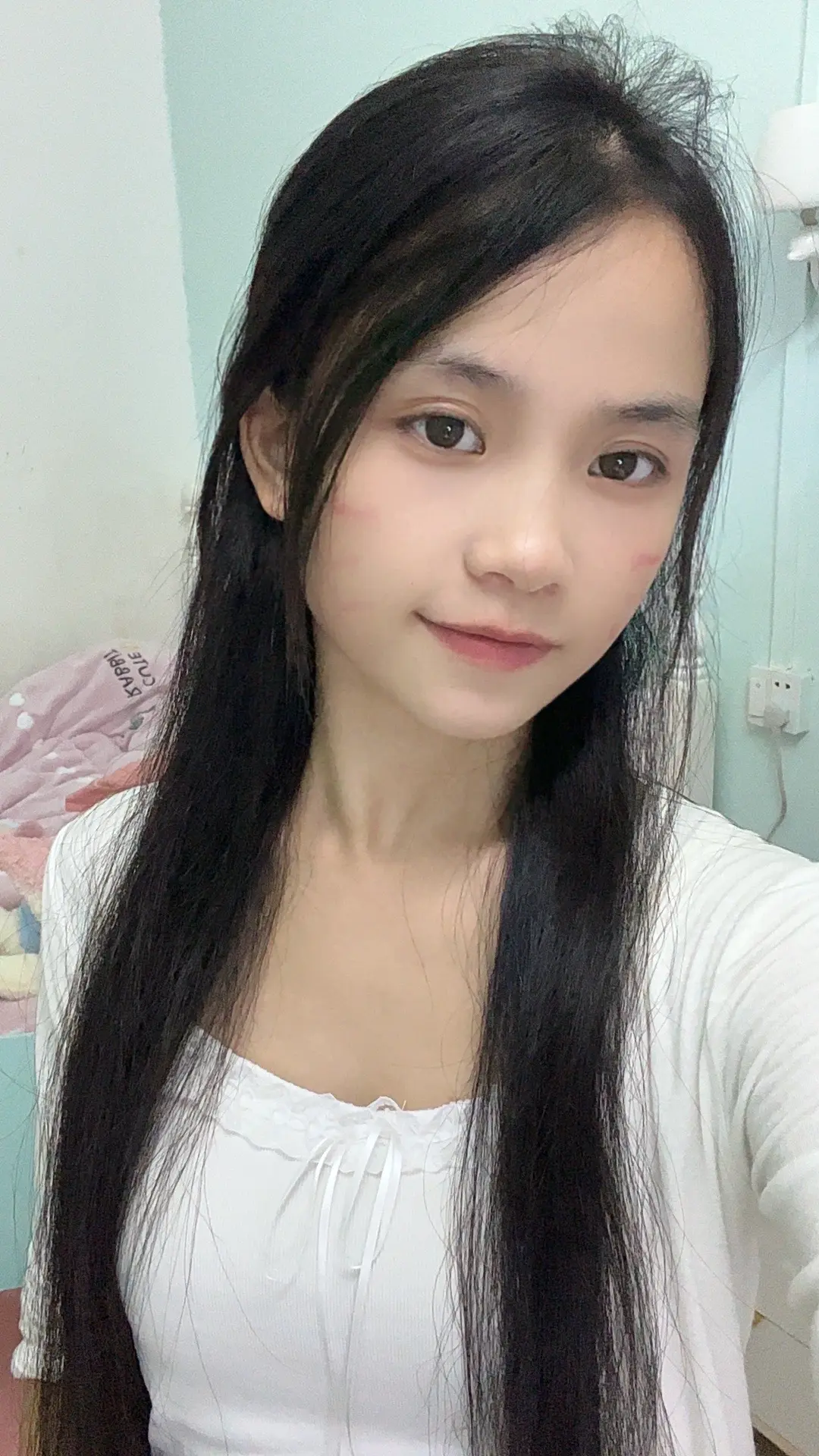 过去不重要，未来才重要         什么都不期待，只愿自己越来越好！”