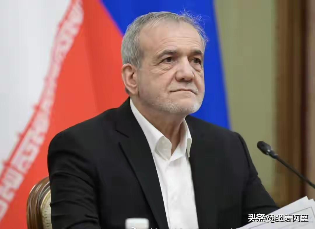 伊朗的内鬼不可能是最高层…
伊朗最高领袖哈梅内尼被炸身亡后，多种猜测伊朗的内鬼是