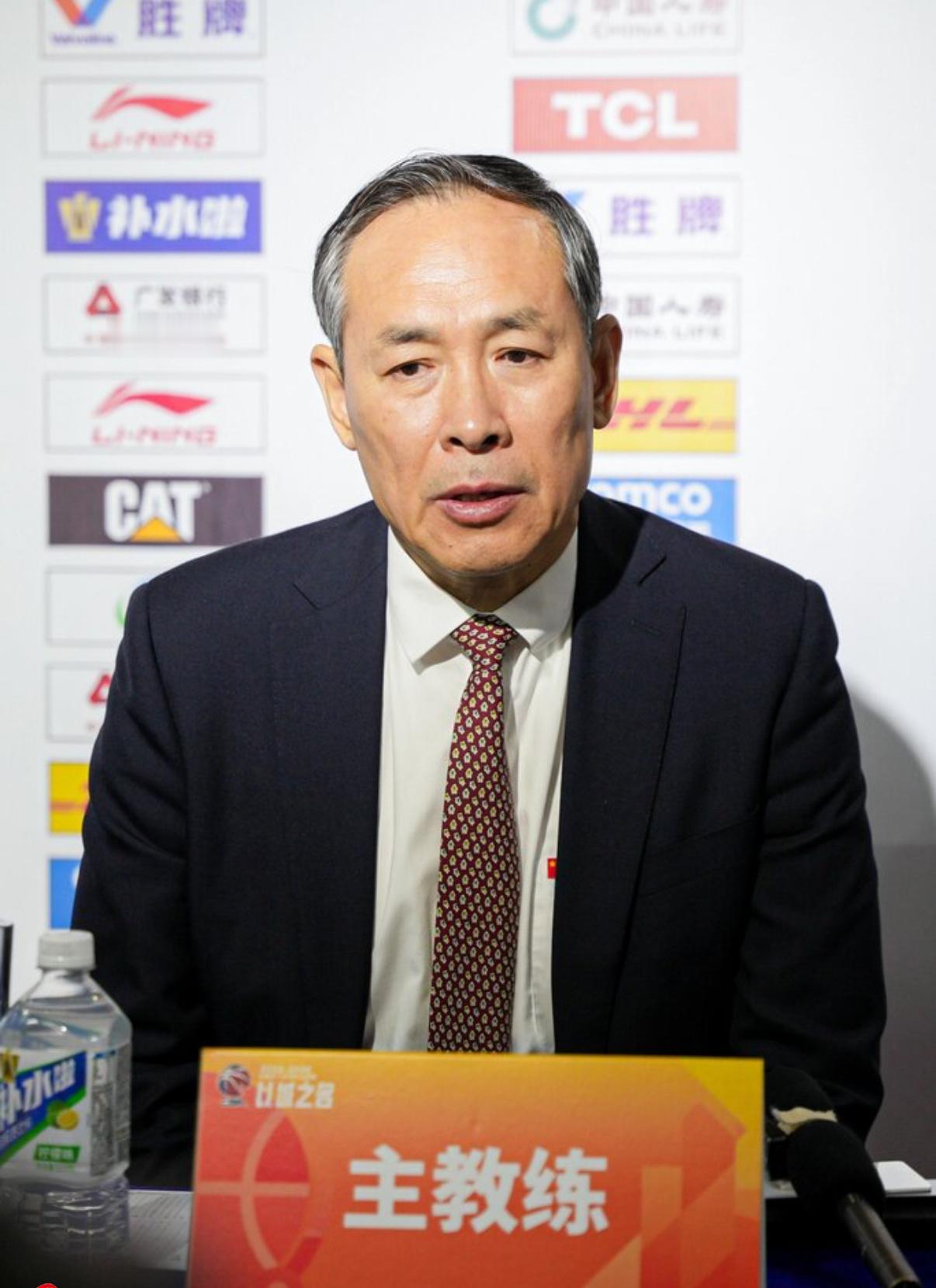 北京首钢  浙江终结北京7连胜广东男篮八连胜北京男篮结束连胜 许利民指导赛后发布