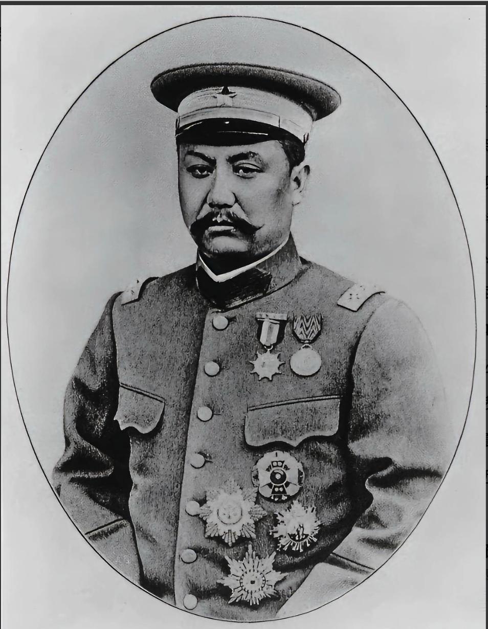 1914年，31岁阎锡山纳14岁女孩为妾，新婚夜却冷冷一句：你只管生孩子，孩子只
