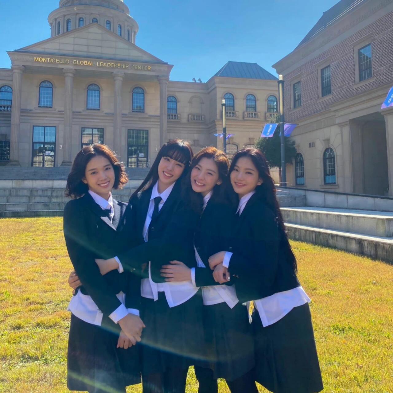 真的很爱这一时期的女高概念🥹 