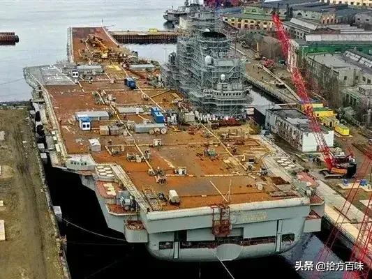 库兹涅佐夫号修了8年不见好，俄罗斯海军就这么一直摆烂下去？  当年堂堂的苏联红海