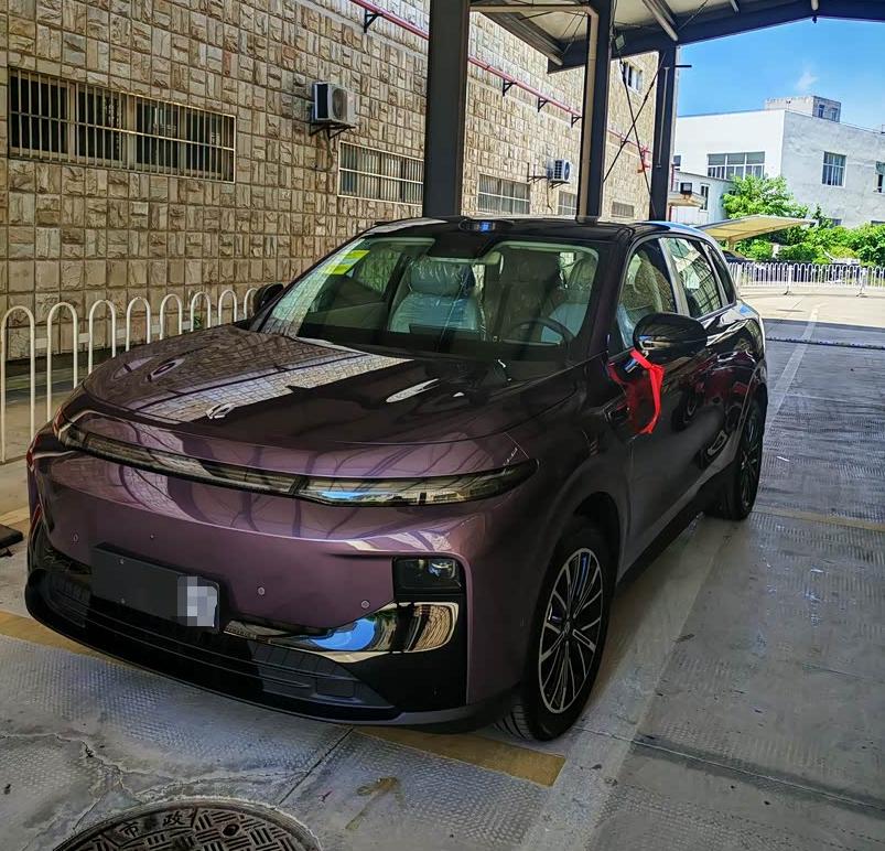 春季出游需要准备什么？烤炉还是帐篷？要我说，你得先有一台能“装”的车！
 
眼看