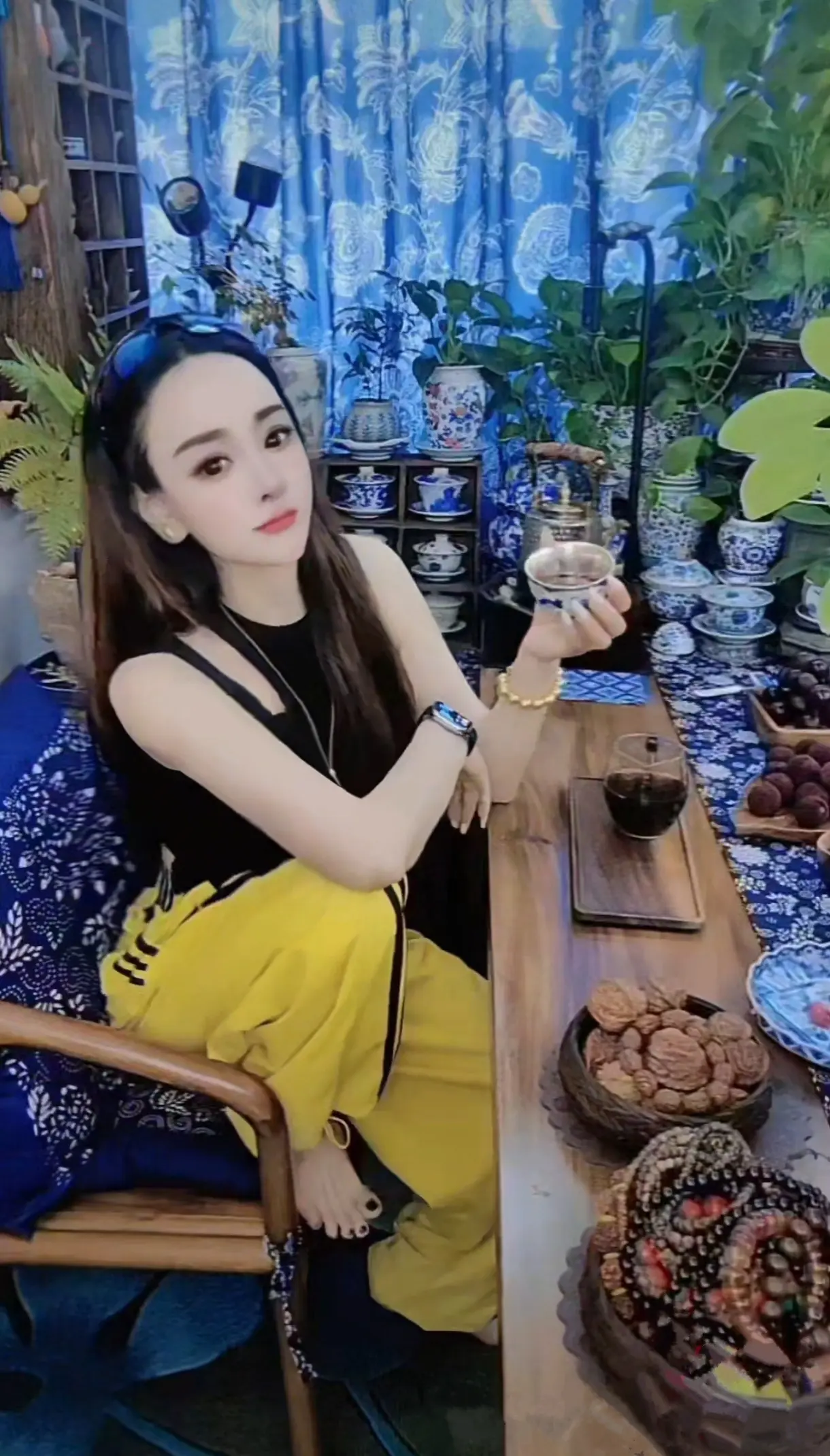 三观很重要，但三餐更重要