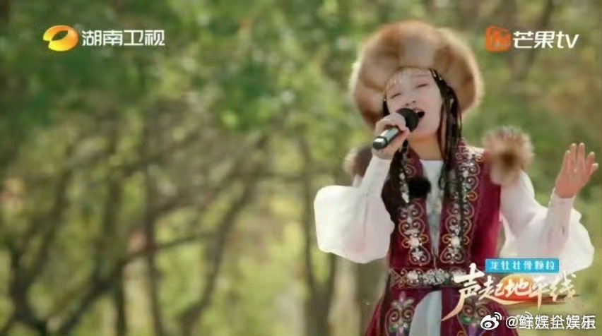 被这首歌唱破防，无论在哪，妈妈都是我们的软肋与铠甲 中亚版世上只有妈妈好感人至深