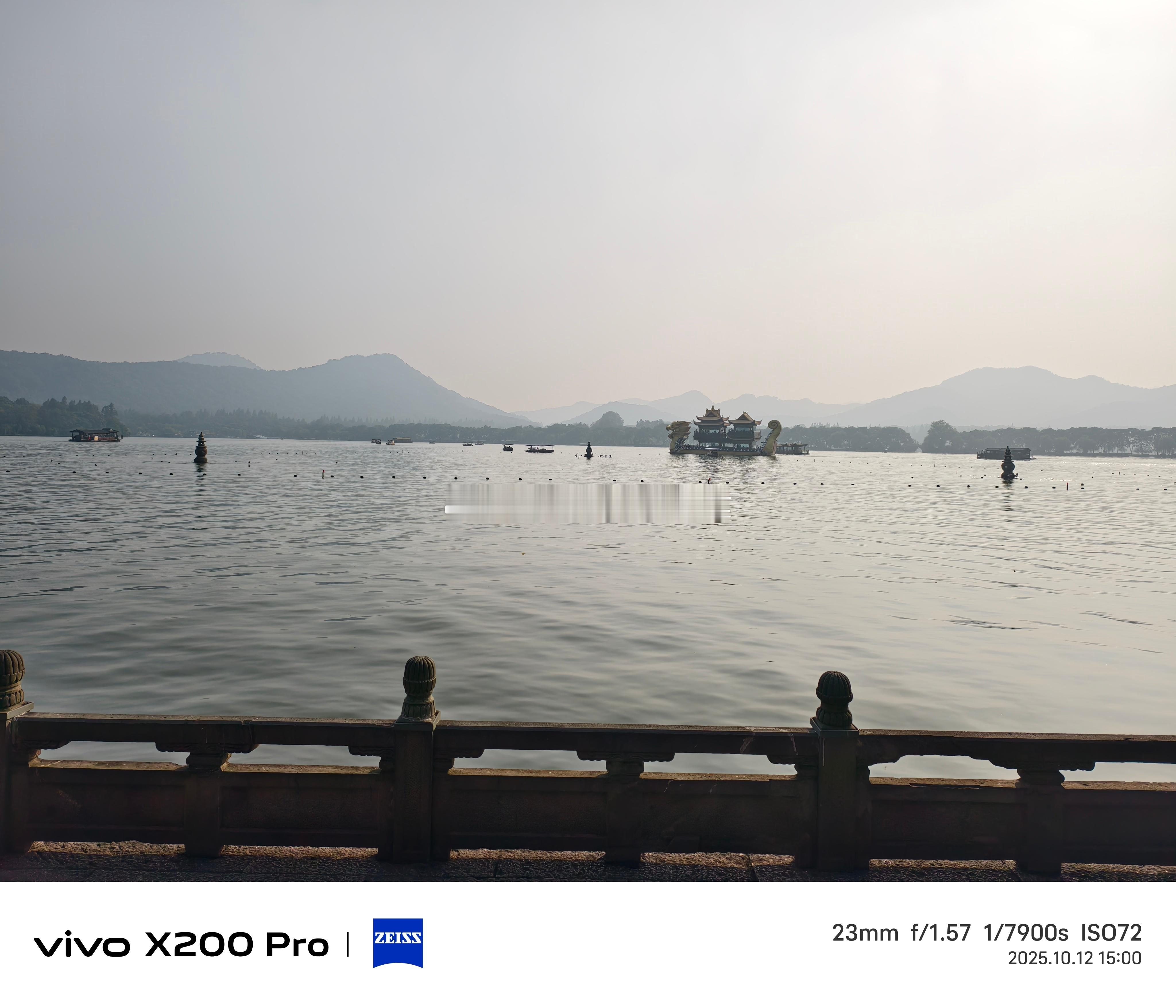 我也是来到一块钱的取景地了[流鼻血][流鼻血]  ​​​