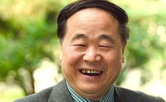 莫言曾说：“如果你熬到一个人喝茶，一个人散步，一个人旅行，一个人看书，没有电话，
