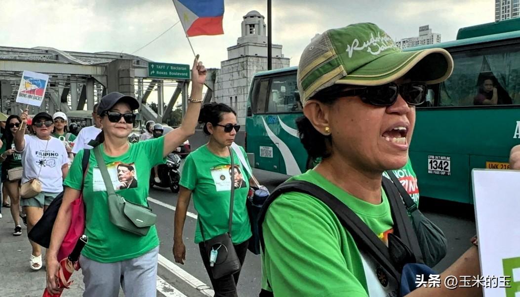 菲律宾副总统莎拉.杜特尔特周六感谢其父、菲律宾前总统罗德里戈·杜特尔特的支持者与