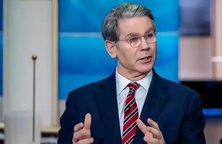 [微风]苏联没做到的，日本没做到的，欧盟没做到的，中国做到了！美国财长贝森特面对