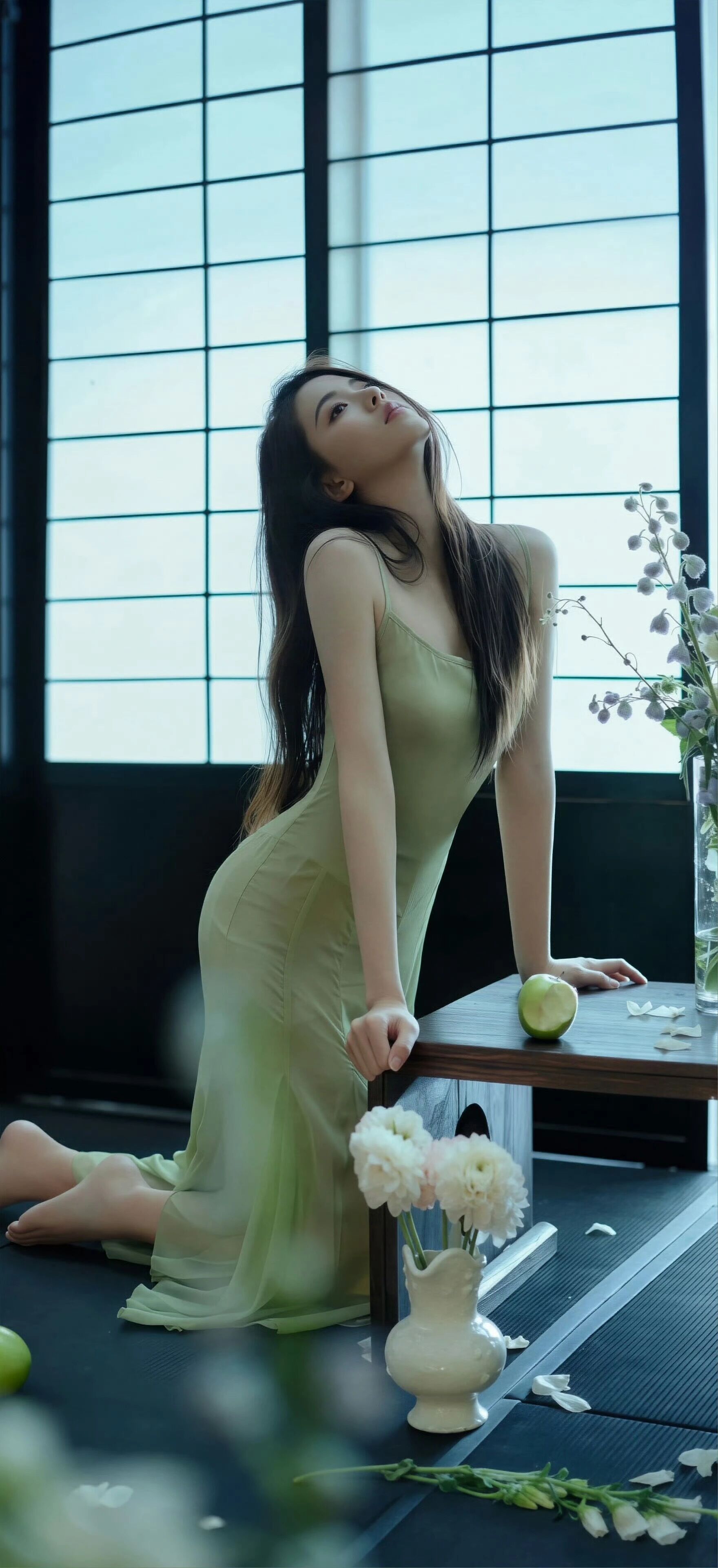 时间不会稀释痛苦，经历才会。区别在于，时间是被动的等待，经历是主动的接触。有一种