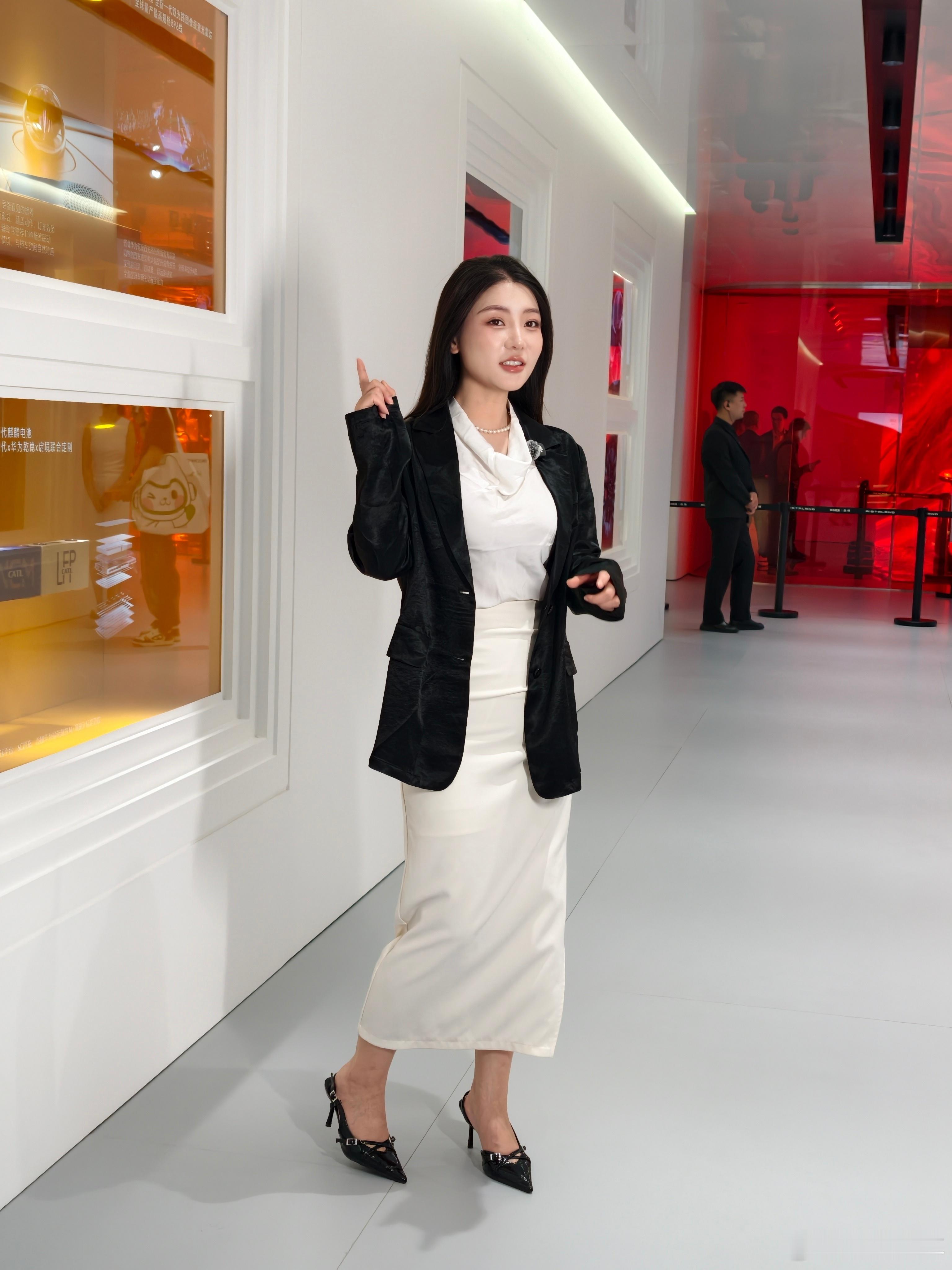 高级的紫色真的很显贵气启境GT7我和汽车的日常 北京·中国国际展览中心(新馆)W