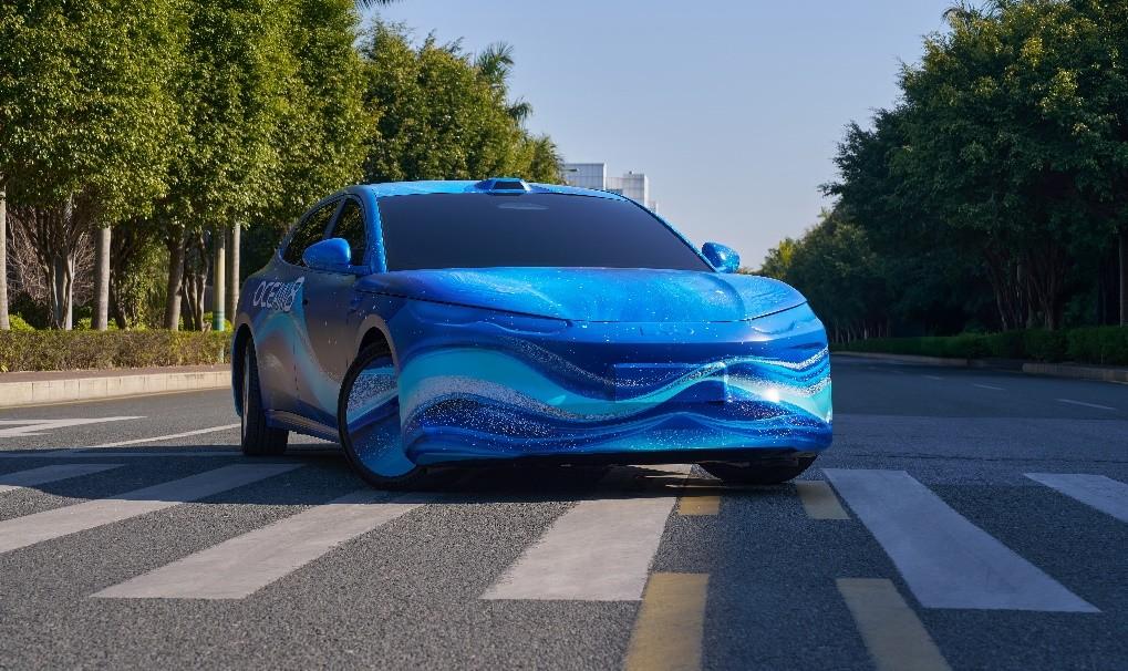 近日，有网友在路边偶遇并拍到海洋8系双旗舰海豹08、海狮08的最新测试谍照。这组