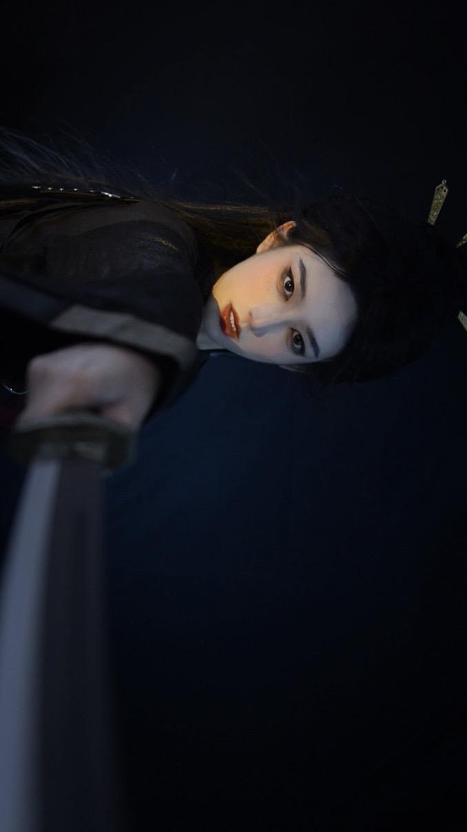 得了千钱想万钱 当了皇帝想成仙