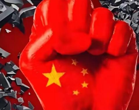 中国强势又出招，美国特别害怕的一刻终于出现了，日本噤声了，韩国彻底愣住了，西方国