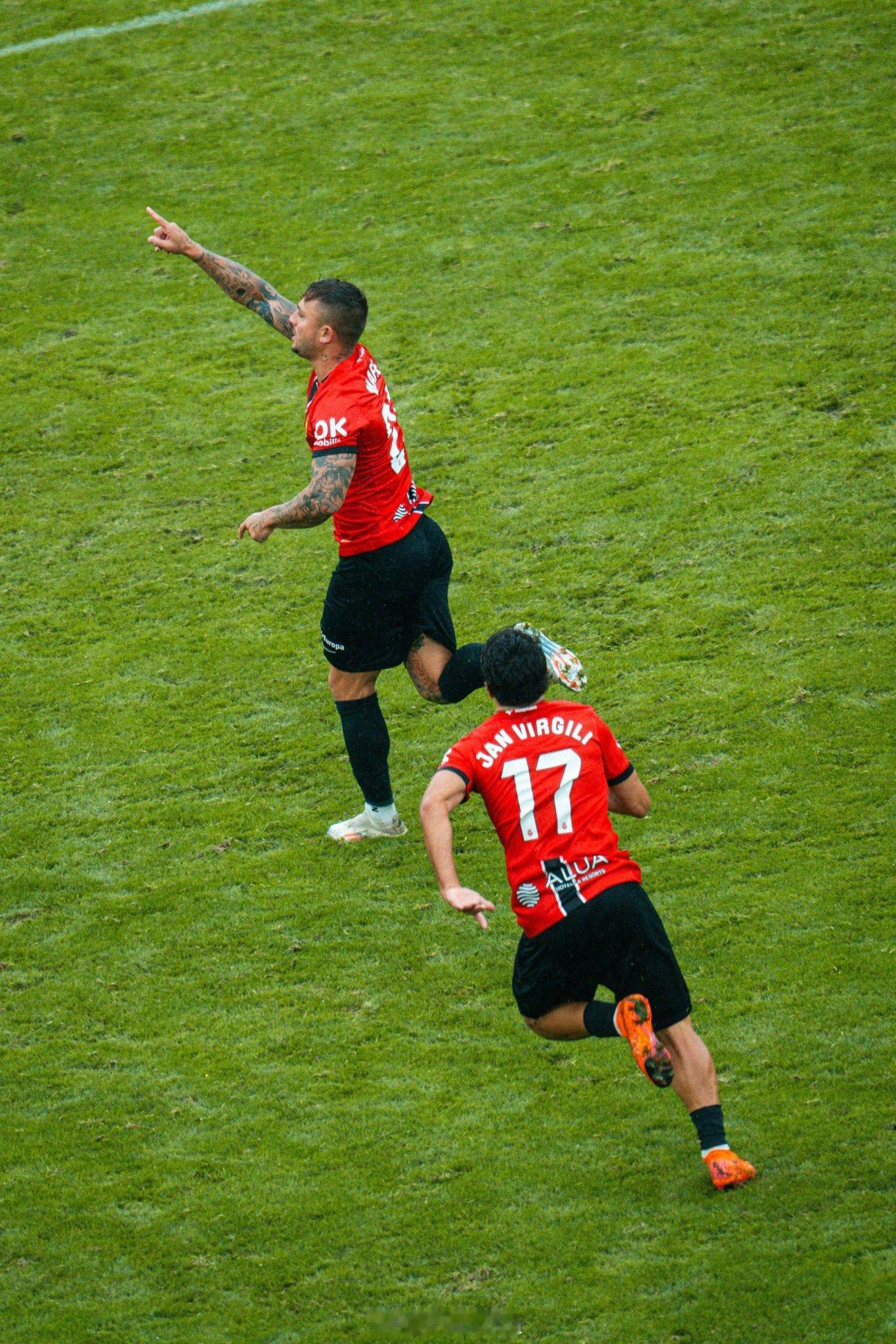 西甲联赛🇪🇸 阿根廷球员 第10轮皇家马洛卡 1-1 莱万特巴勃罗·马菲奥（