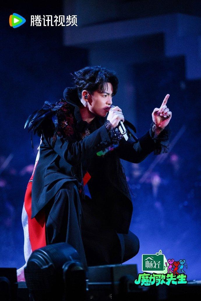 搜魔力歌嘉宾见证年度冠军诞生魔力歌先生 《魔力歌先生》收官太让人舍不得啦！各路实