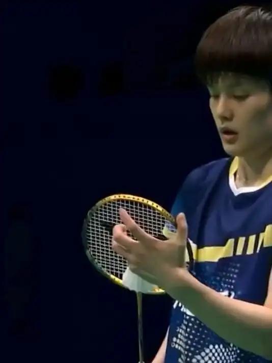 王祉怡加油冲，争取去国际赛场大放异彩！[赞][点亮平安灯][烟花]//@聪明的青