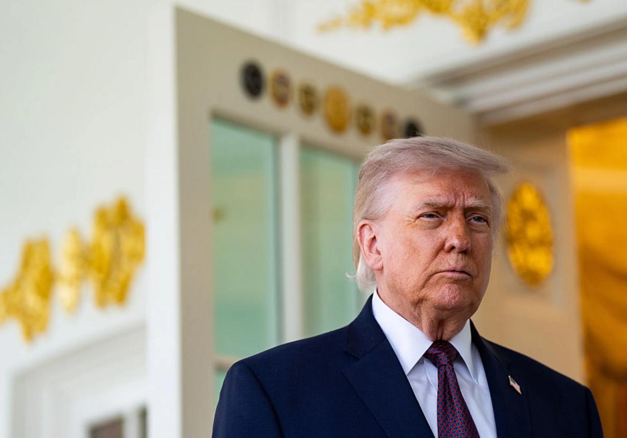 不出所料，特朗普单方面宣布延长停火，中东局势，玩的就是心跳
 
北京时间4月22