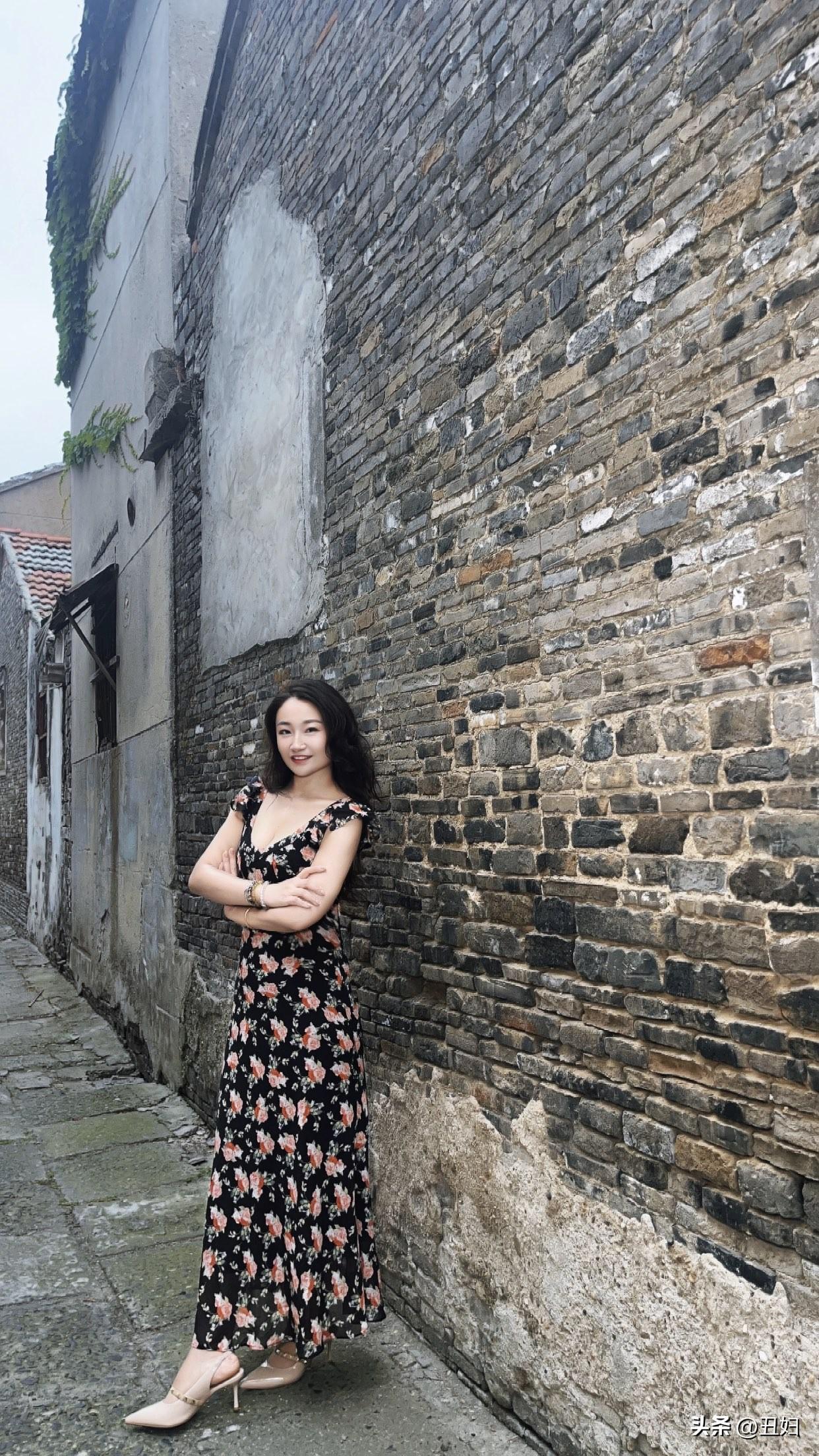 女生颜值重要还是身材重要身材好有助于保持健康的生活状态。