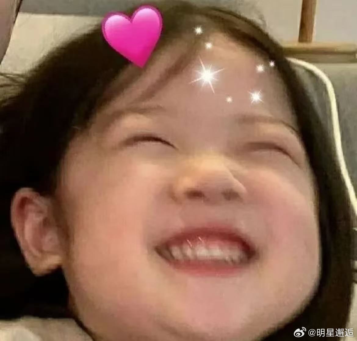 被火锅店服务员的英语水平震惊到本想好好吃顿火锅，结果被服务员英语惊艳到！从介绍特