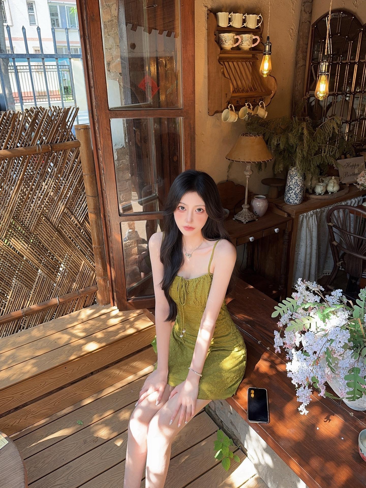 穿穿小绿