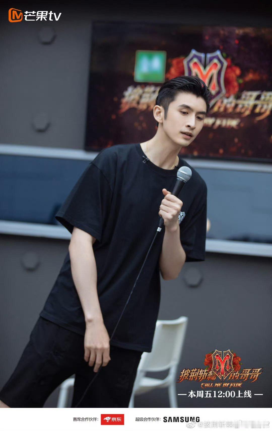 张云龙玩家 zyl张云龙陆仁甲 你的笑 是大海拥抱海岛的笑  是星星跳跃浪花的笑