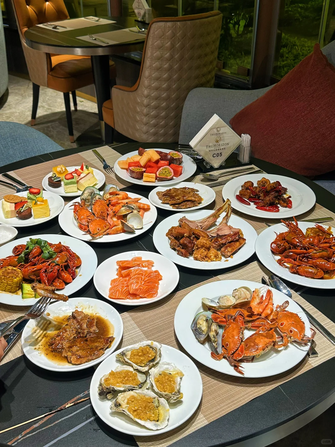 在河源，花小钱装大杯，吃高空海鲜自助🍴