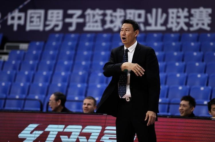 李楠明日解禁将会辅佐许利民 但北京主帅不会有任何改变相关消息源在16日对直播吧记