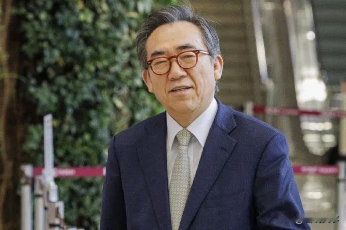 来自韩国消息
据韩联社（7）日报道，韩国外交部长赵兑烈当天与菲律宾外长马纳罗会面