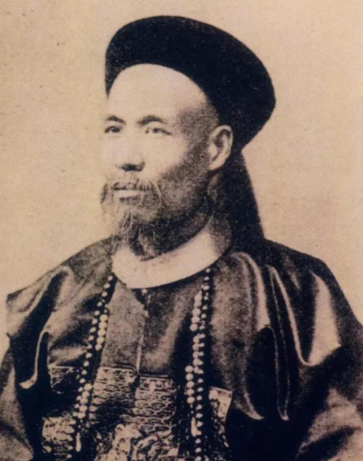 大家都知道民族英雄左宗棠收复了新疆，可很少有人了解，他在新疆还有一个重大贡献，只