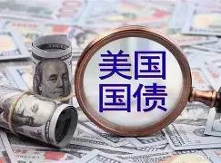 因为长期国债发得越猛，市场越可能要求更高收益率。收益率一旦上去，后面几十万亿美元